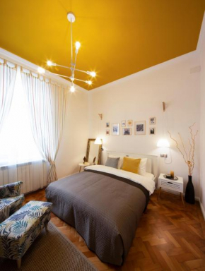 Yellow Apartment Cluj-Napoca